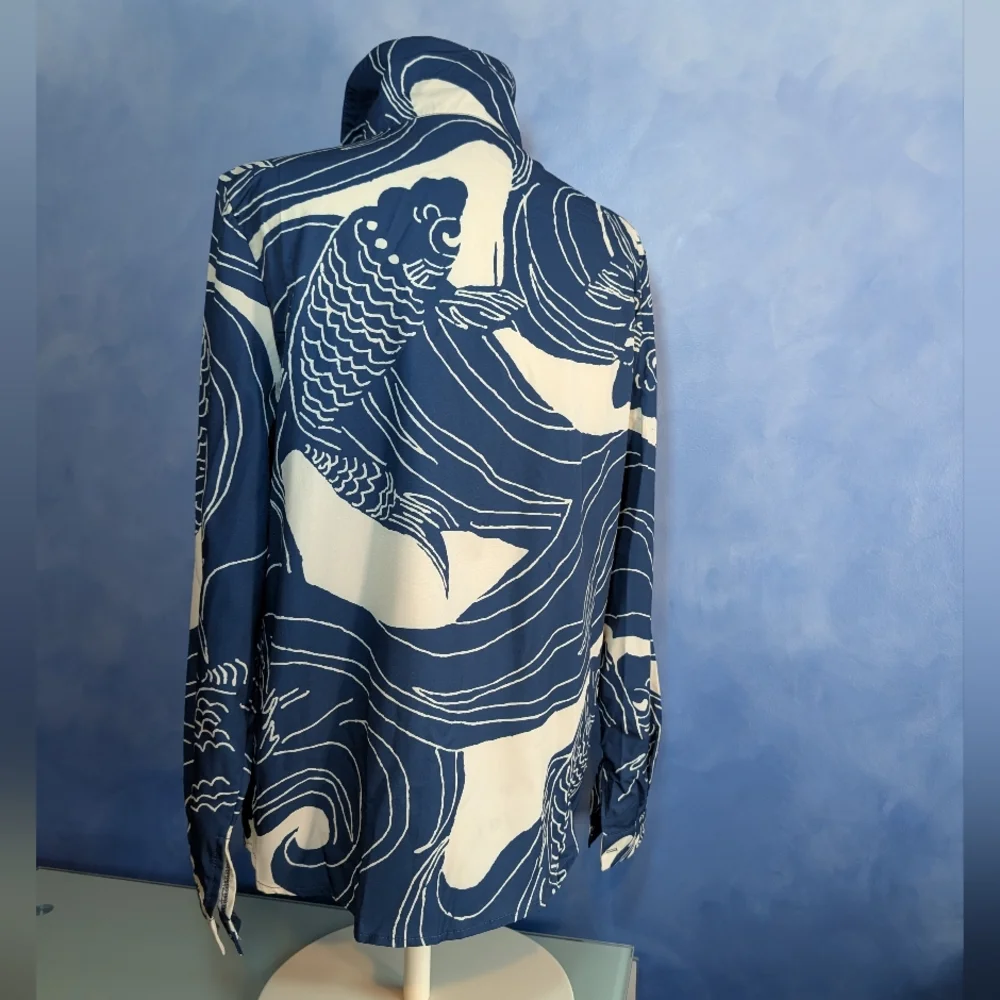 Asian Artist Inspired Navy and White Fish Print Blouse - Picture 4 of 6